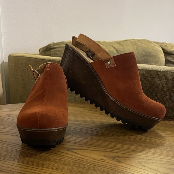Boconi Shoes - Boconi Red Suede Mules with Brown Wedge